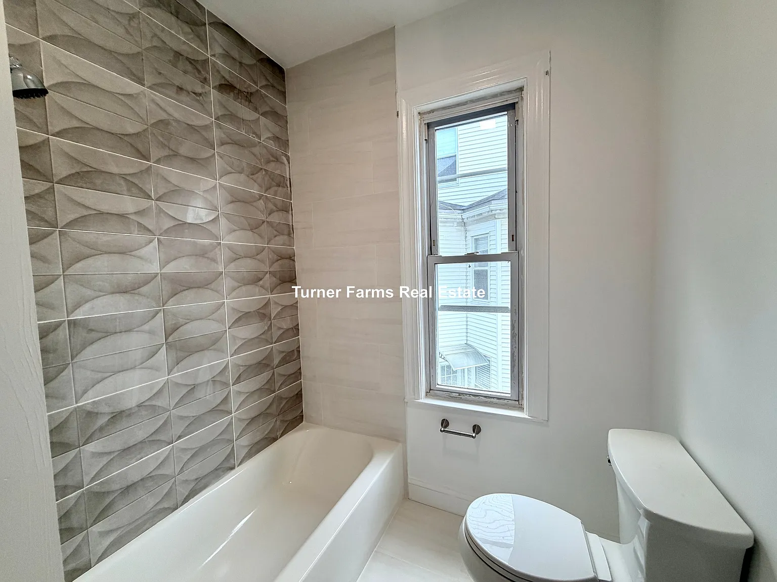 4 Saint Paul St — Photo 4