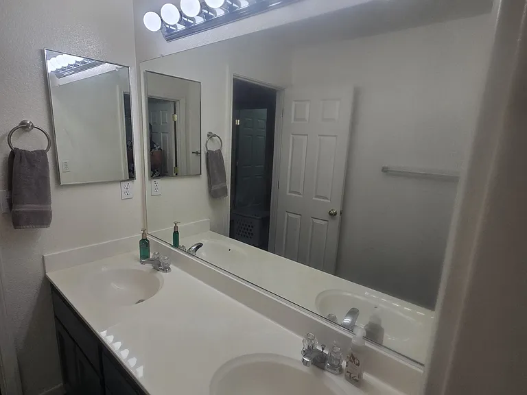 8178 Kayleen Ct — Photo 9