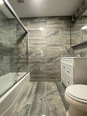 4th image of 25-50 22nd St #2F