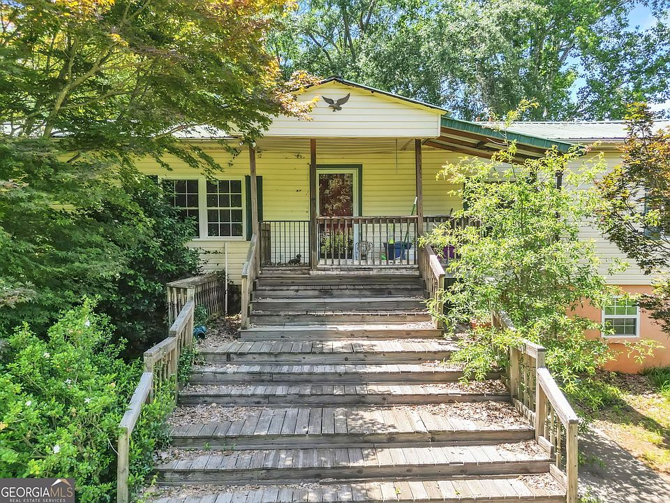 1st image of 602 Harper Rd