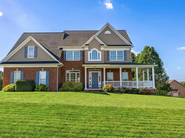303 Melvin Cir, Bridgewater, VA 22812