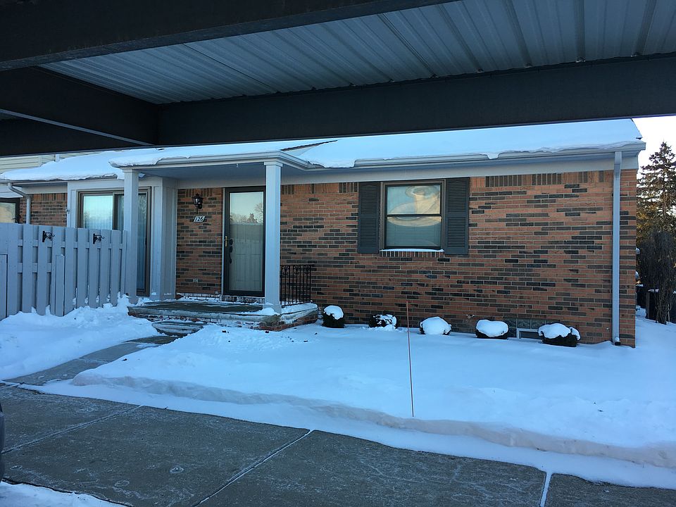 1st image of 43629 W Arbor Way Dr APT 126