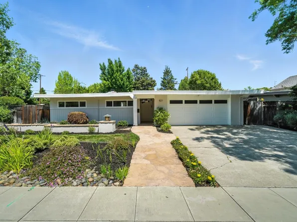 821 E Meadow Dr, Palo Alto, CA 94303