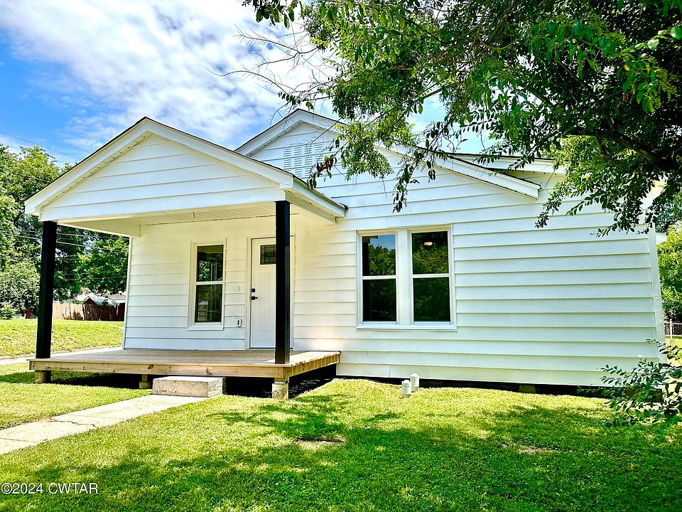 1st image of 820 Harrell Ave