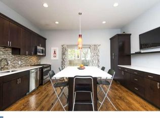 2015 Parrish St, Philadelphia, PA 19130