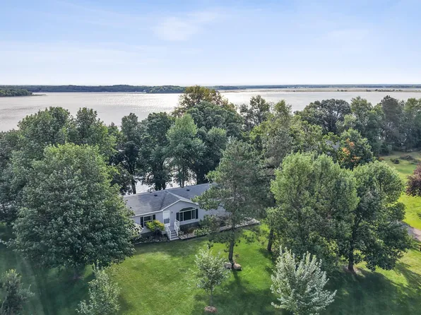46520 Poss Beach Rd, Pelican Rapids, MN 56572