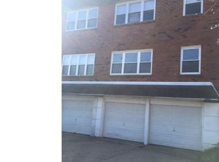 100 Tomlinson Rd, Philadelphia, PA 19116