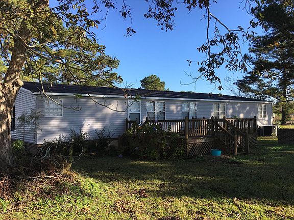3rd image of 802 Woodard Road