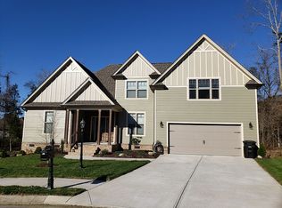 9024 Vintage Ln, Ooltewah, TN 37363