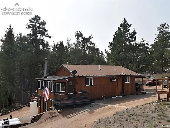 2nd image of 1861 Badger Creek Rd