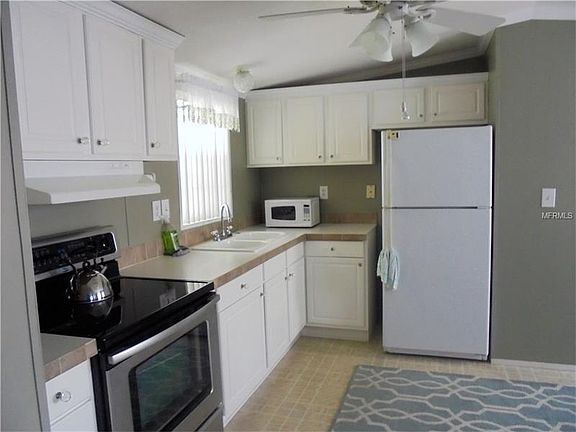 5th image of 25163 Marion Ave Lot 9