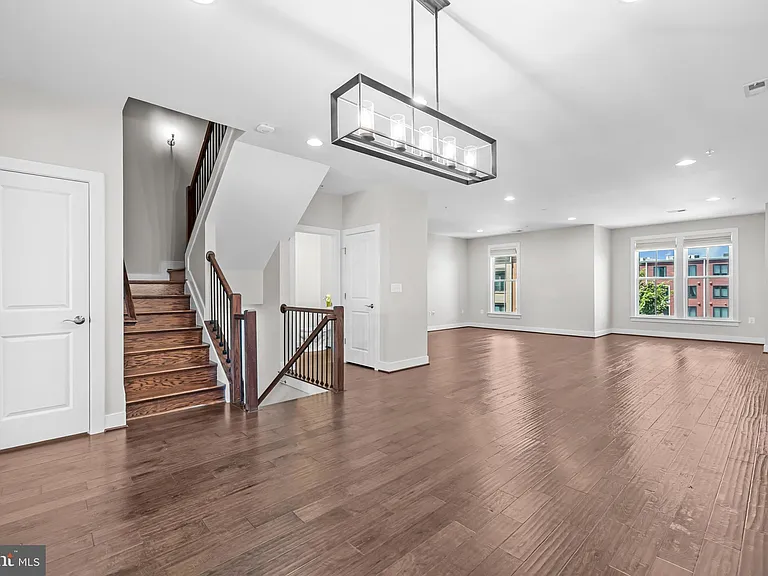 2109 Main Line Blvd #102 — Photo 5