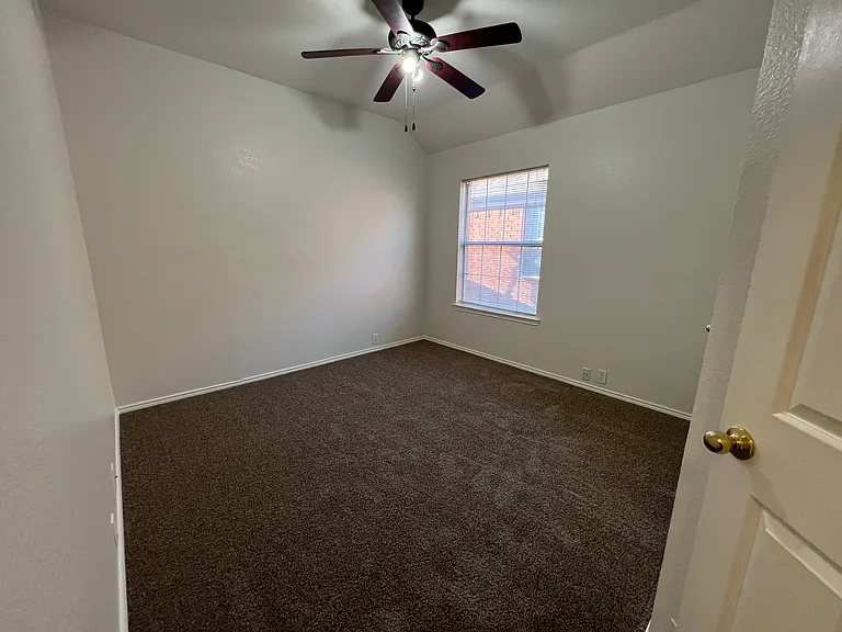 334 Touchdown Dr — Photo 28