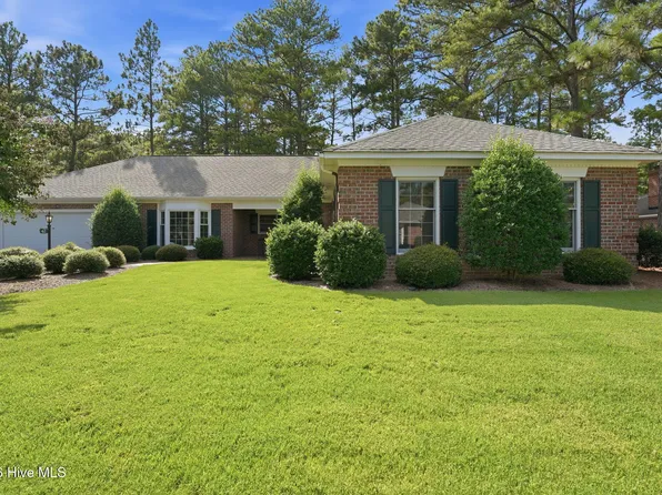 42 Alston Place, Southern Pines, NC 28387