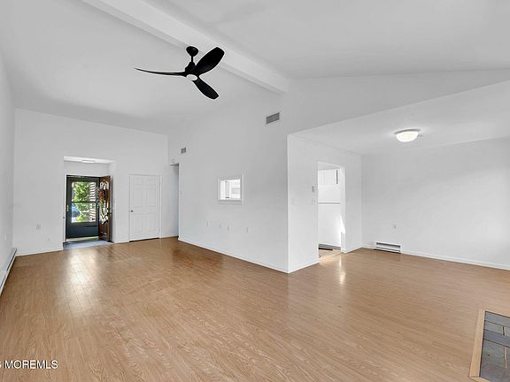 5th image of 30 Concord Court