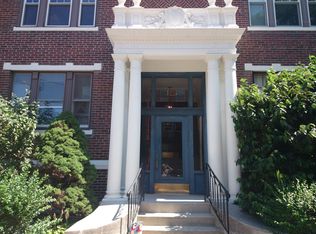 125 Park St #G2, Brookline, MA 02446