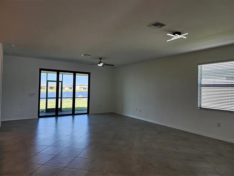 14632 Palamos Cir — Photo 6