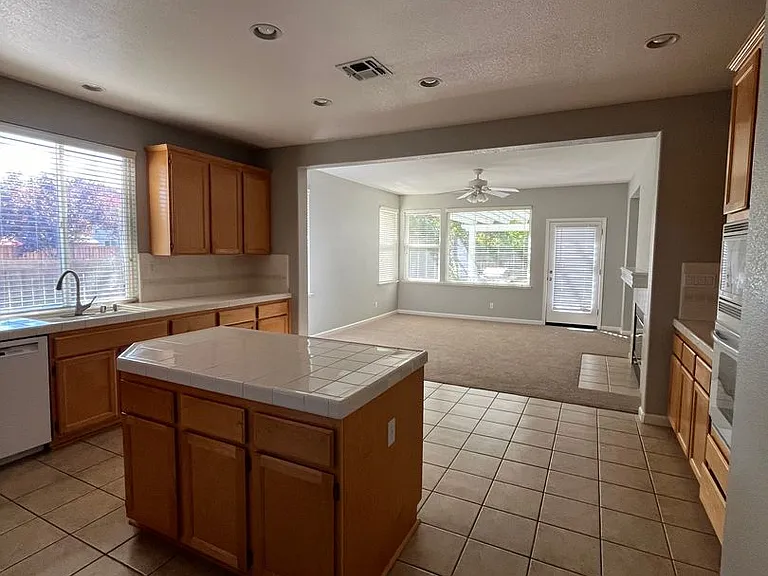 3064 Audubon Cir — Photo 6