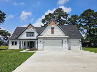 20 Lazy Spgs, Trinity, TX 75862