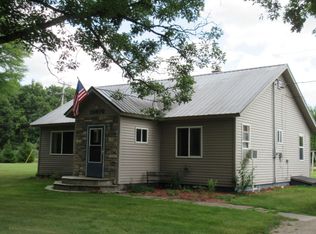 10976 Federal Rd, Morley, MI 49336