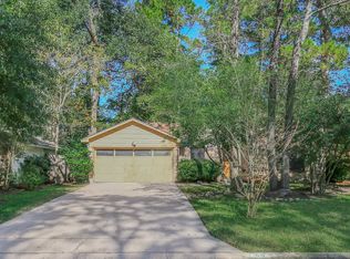 69 E Mistybreeze Cir, Spring, TX 77381