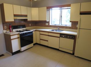 72 Eustis St, Cambridge, MA 02140