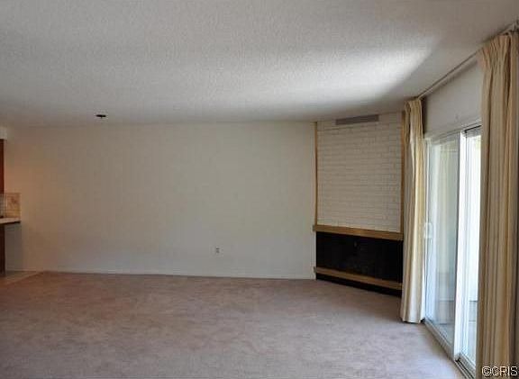 3rd image of 26842 Avenue Of The Oaks