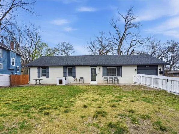 1604 Woodland Blvd, Kansas City, KS 66106