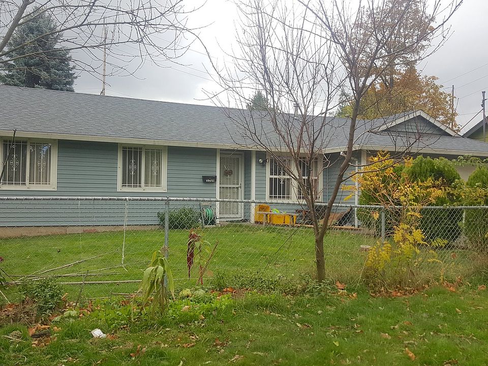 2nd image of 5806 NE Alton St