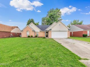 9163 Triple Crown Loop W, Southaven, MS 38671