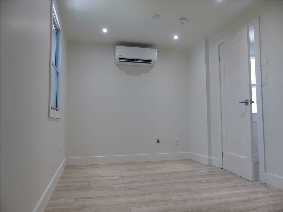 2nd image of 21 Temperance St