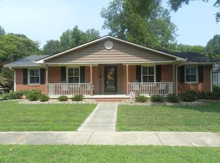 420 S Limestone St, Gaffney, SC 29340