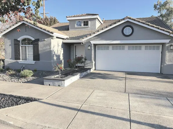 7660 12th Hole Drive, Windsor, CA 95492
