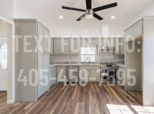 720 S 5th St, Chickasha, OK 73018