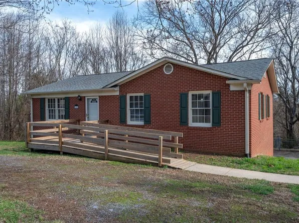 883 Milling Rd, Mocksville, NC 27028