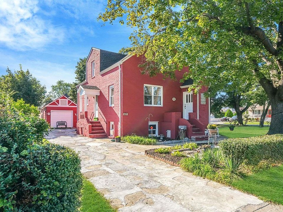 1st image of 52 Cayuga Avenue