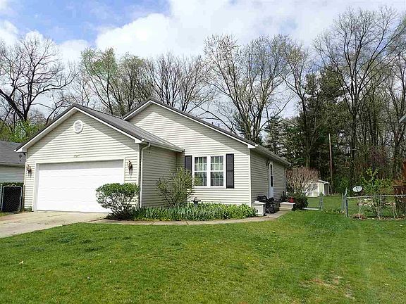 2nd image of 17201 Hagey St
