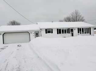 1009 Halliday St, Lanse, MI 49946