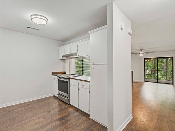 5th image of 2741 Jobee Dr