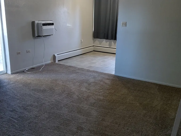 1994 Elmira St #8 — Photo 5