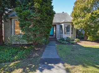 10 Landfall, Falmouth, MA 02540