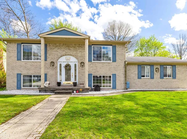 549 Constitution Ave, Marysville, MI 48040