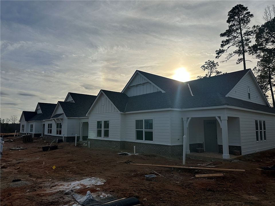 363 Morris Ave B2, Opelika, AL 36801 MLS 167714 Zillow