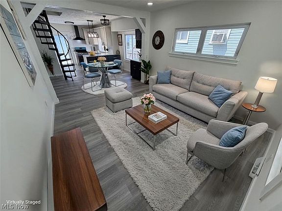4th image of 3626 W 120th St