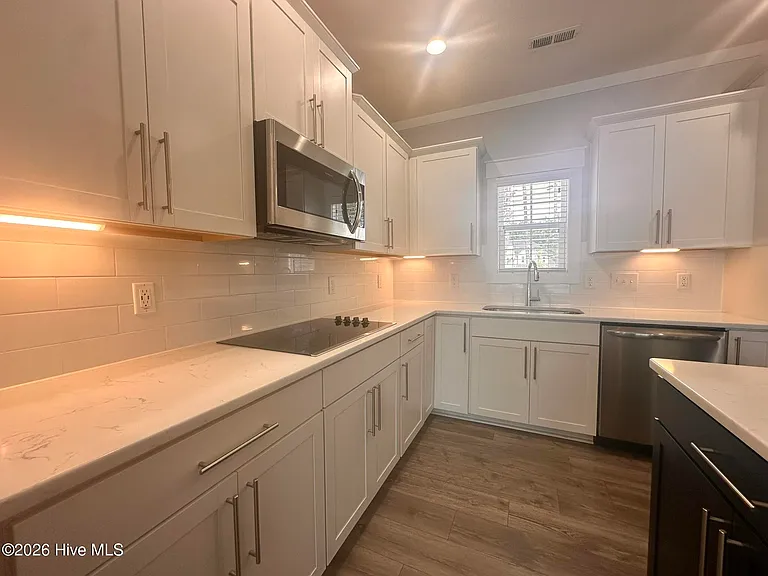 201 Thistleberry Dr — Photo 18