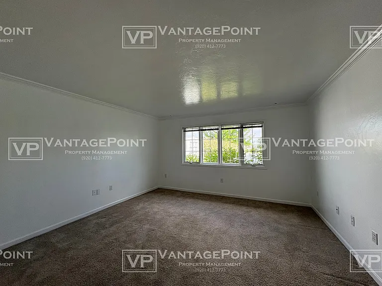 1684 Twin Lakes Cir #1 — Photo 18