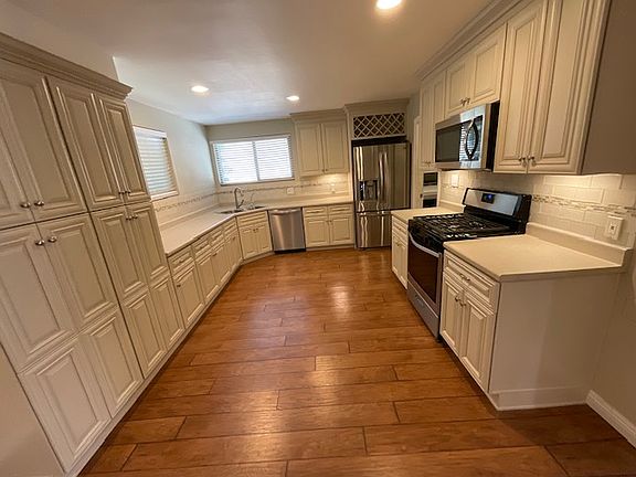 5th image of 16236 Vasquez Way #B