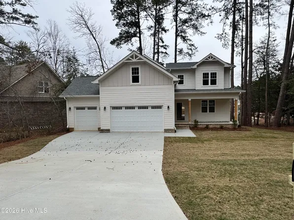 877 Elderberry Drive, Vass, NC 28394