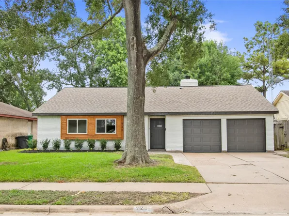 926 Buoy Rd, Houston, TX 77062