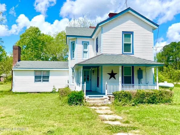 5 Depot Road, Eure, NC 27935